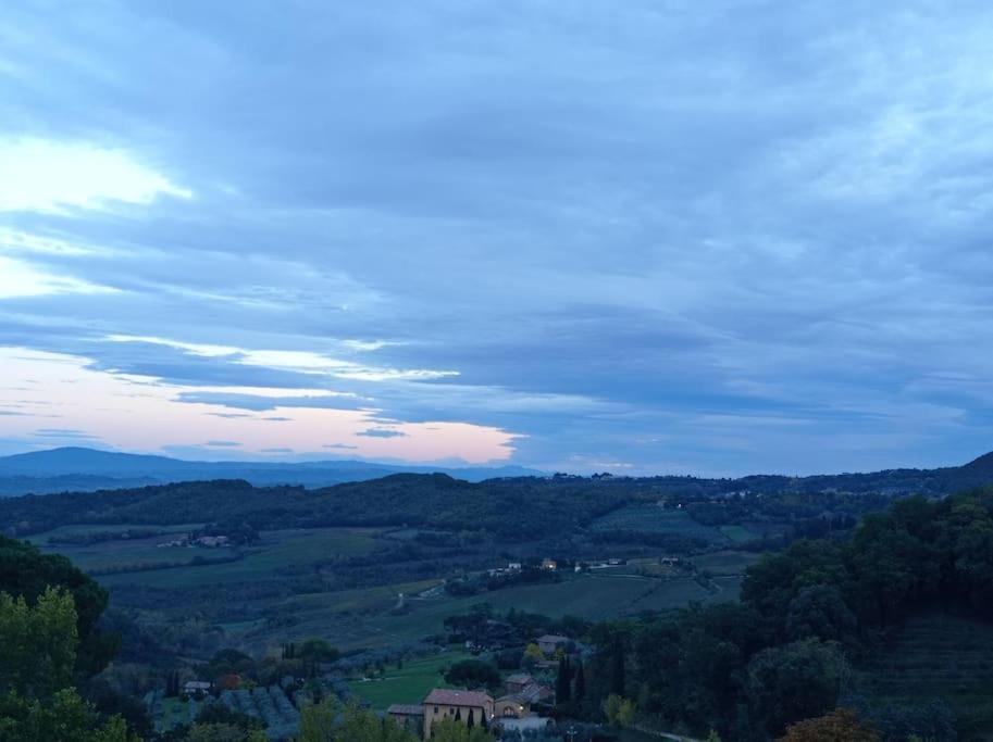 Splendido Ampio Appartamento A Montepulciano Stazione Exterior foto