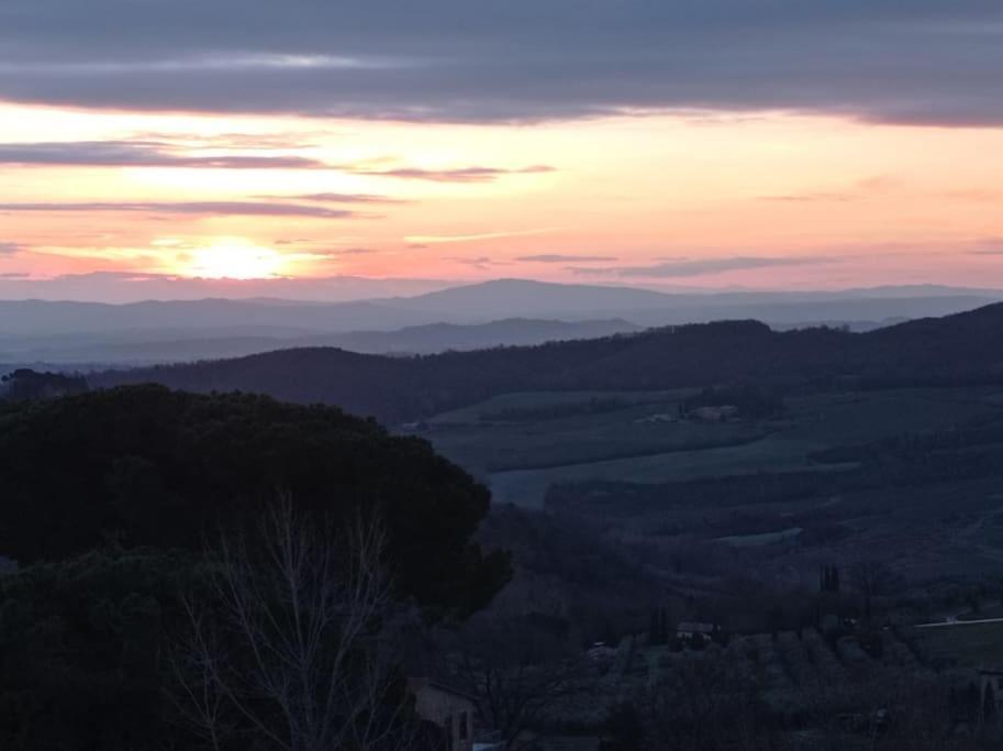 Splendido Ampio Appartamento A Montepulciano Stazione Exterior foto