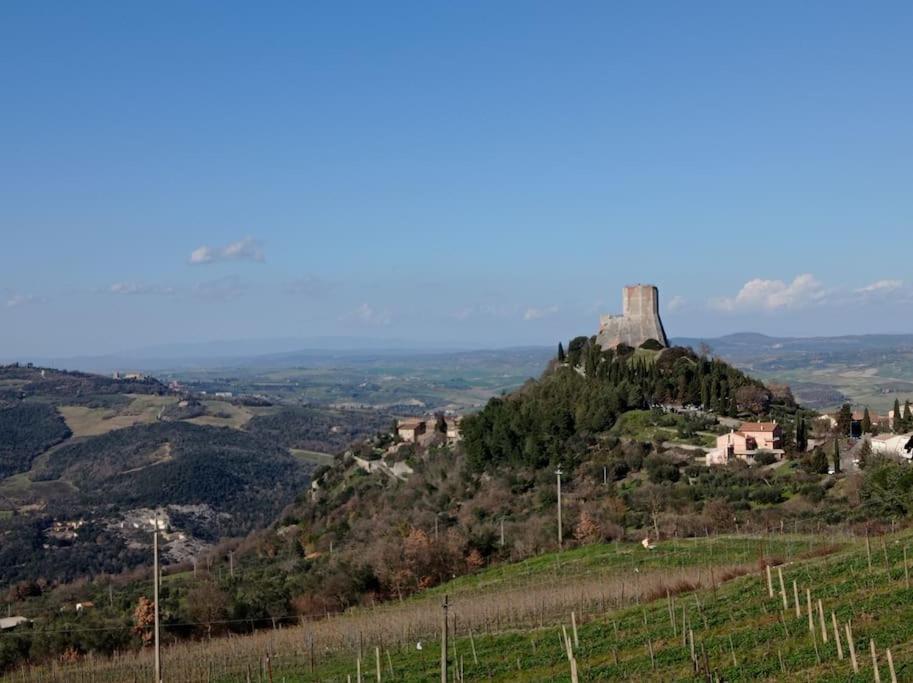 Splendido Ampio Appartamento A Montepulciano Stazione Exterior foto